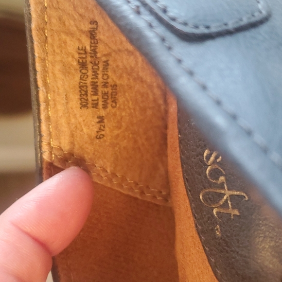 Blue flats, size 6 1/2 - Picture 5 of 6